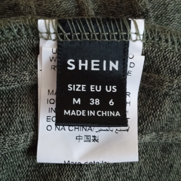 Olive Green Cut-Out Sweater Dress Size M - Picture 9 of 10